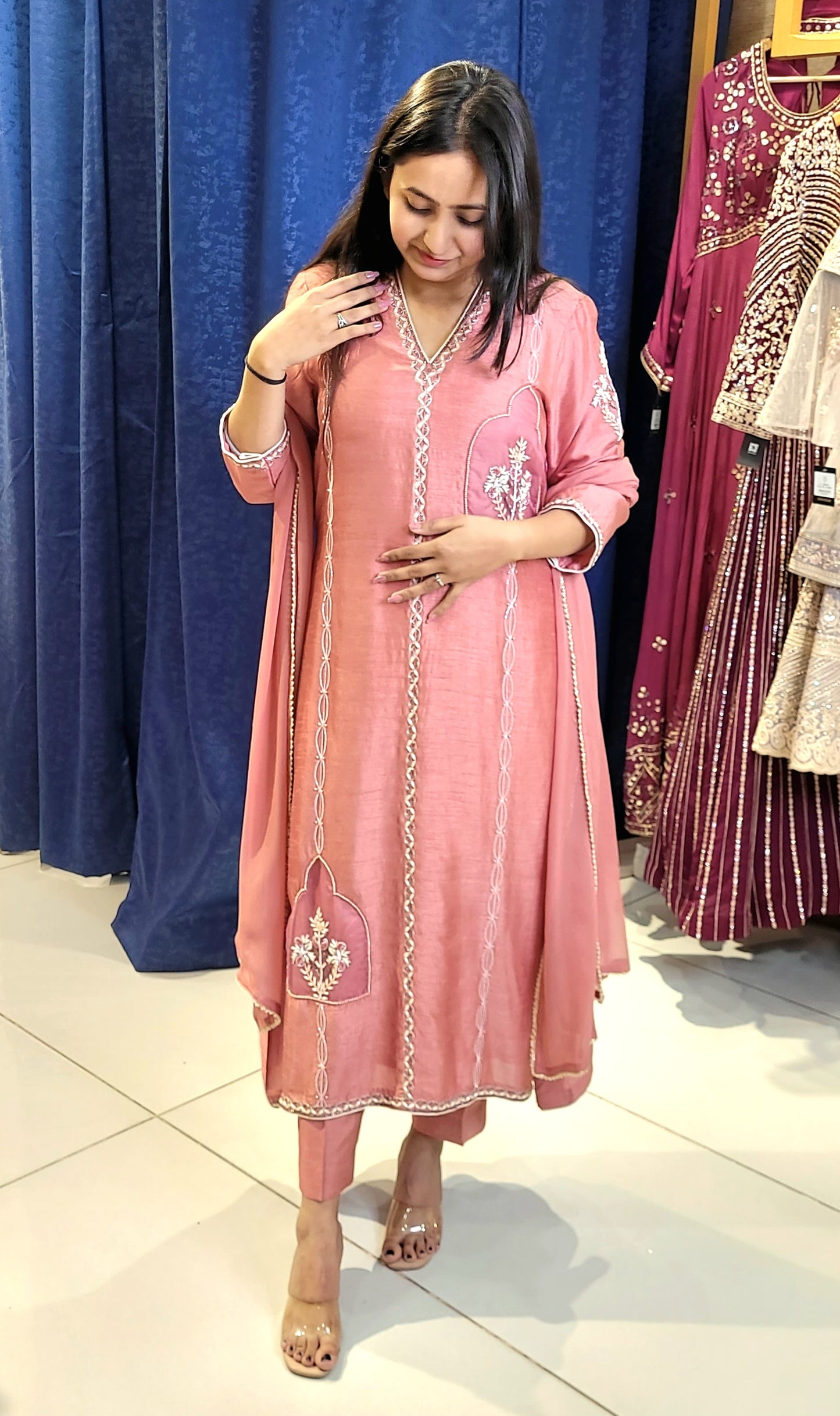 Suique Onion Pink Anarkali Kurta Set