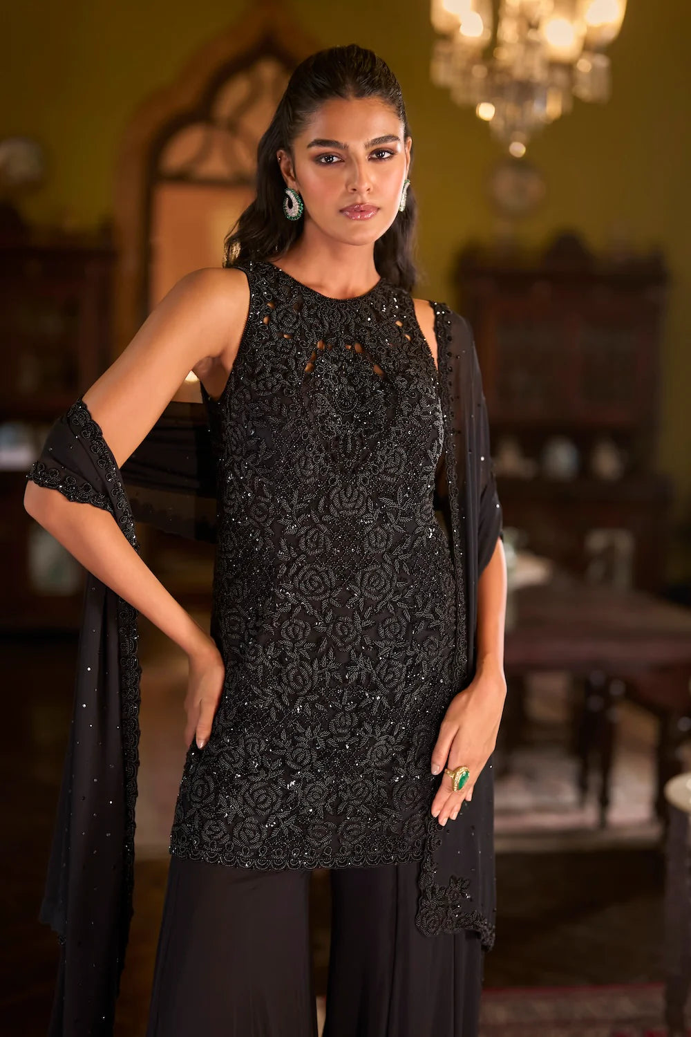 Black Sharara Set - SEEM4 GUJR4L