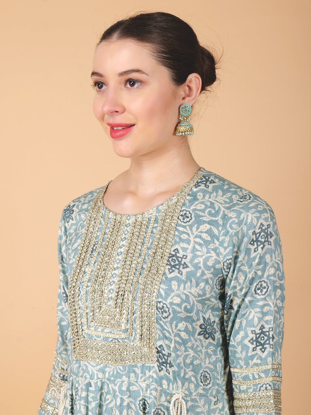 Suique Grey Embellished Anarkali Suit