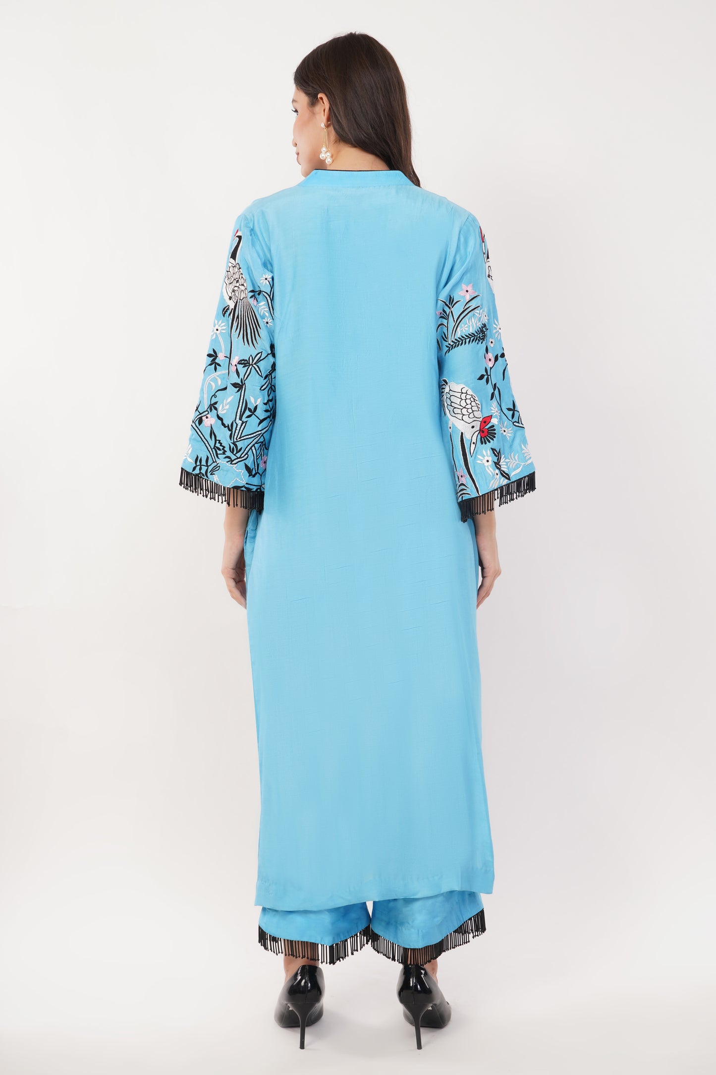 Suique Ocean Whisper Embroidered Suit Set