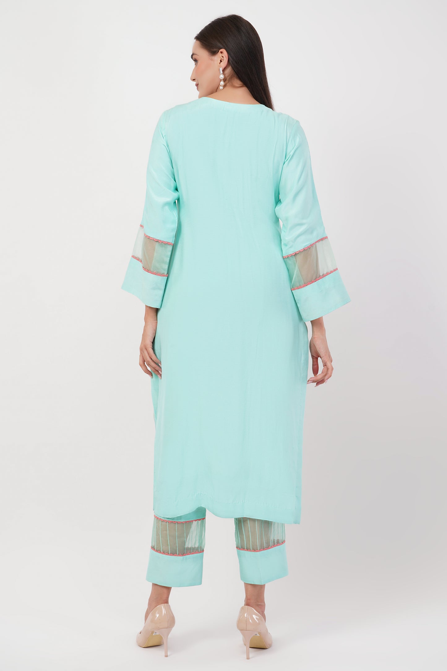 Suique Sea Green Embroidered Kurta Set