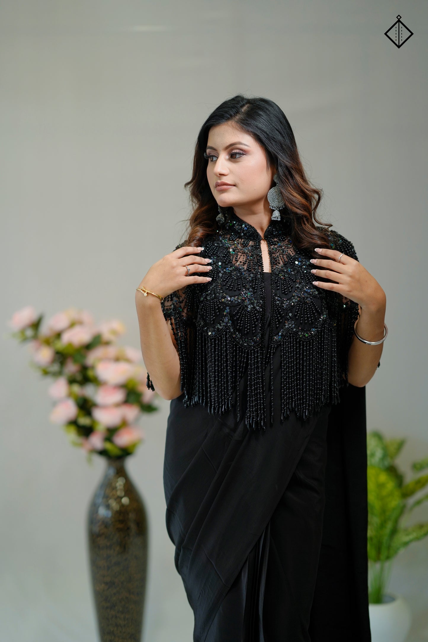 Suique Black Embellished Cape Saree
