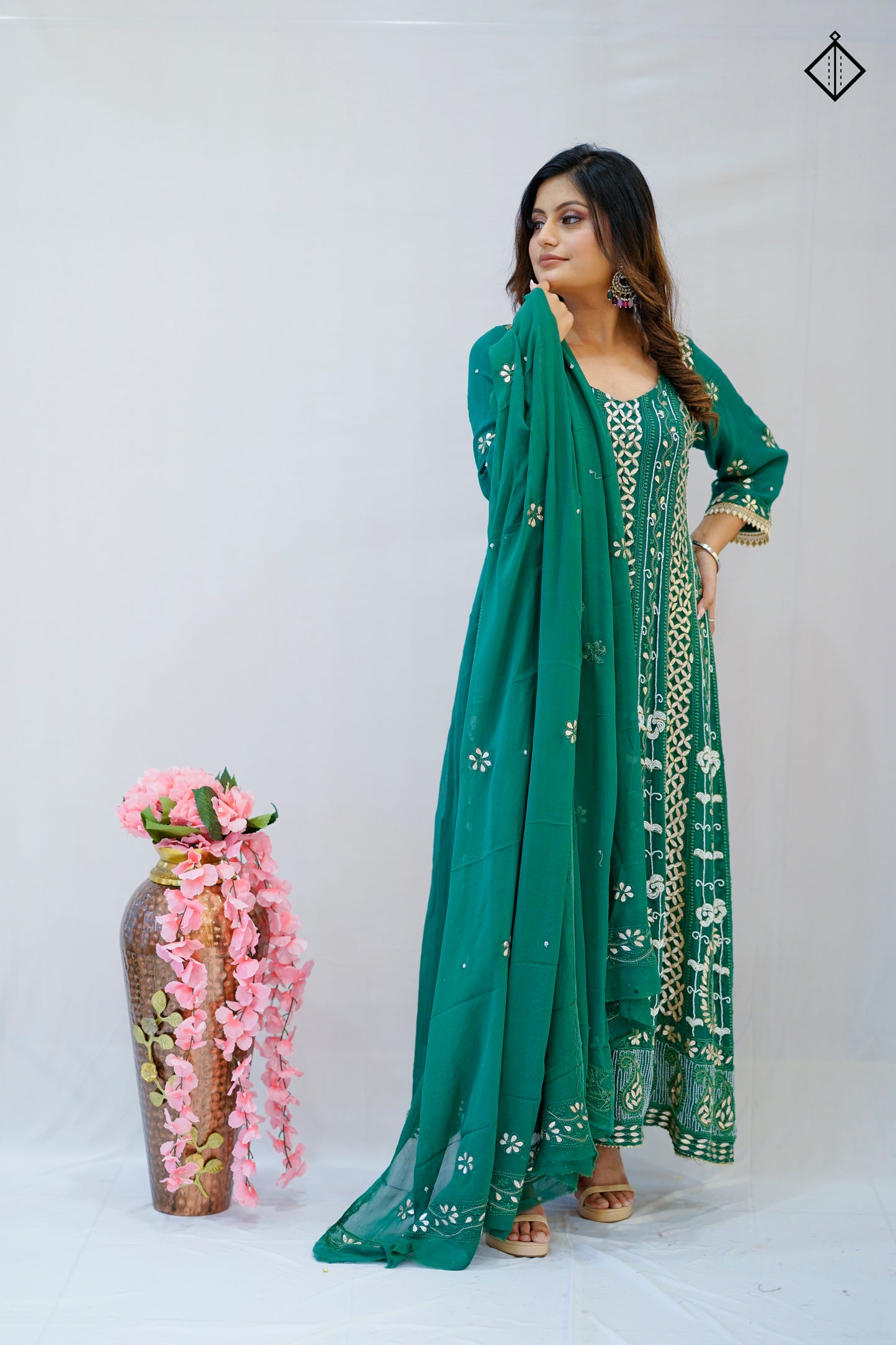 Suique Emerald Green Anarkali Set