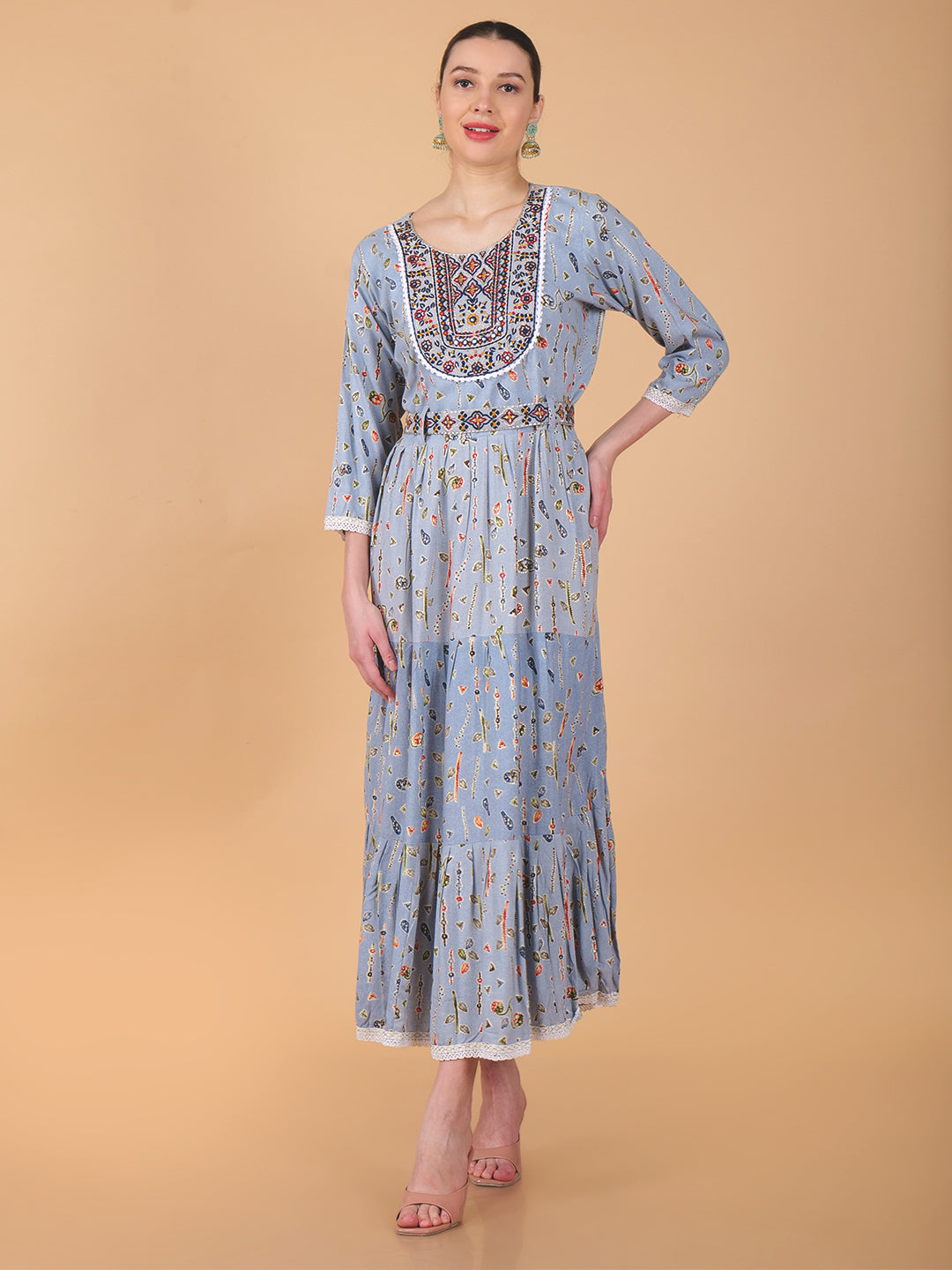 Suique Charming Blue Folkloric Printed Gown