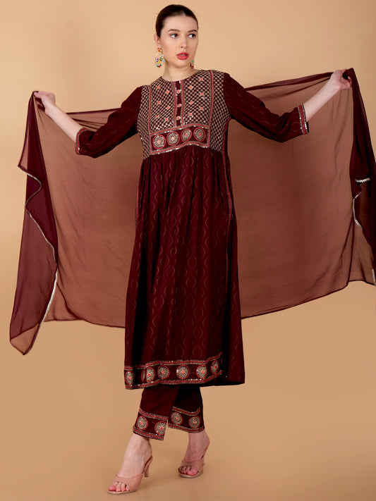 Suique Nayra Cut Maroon Suit Set
