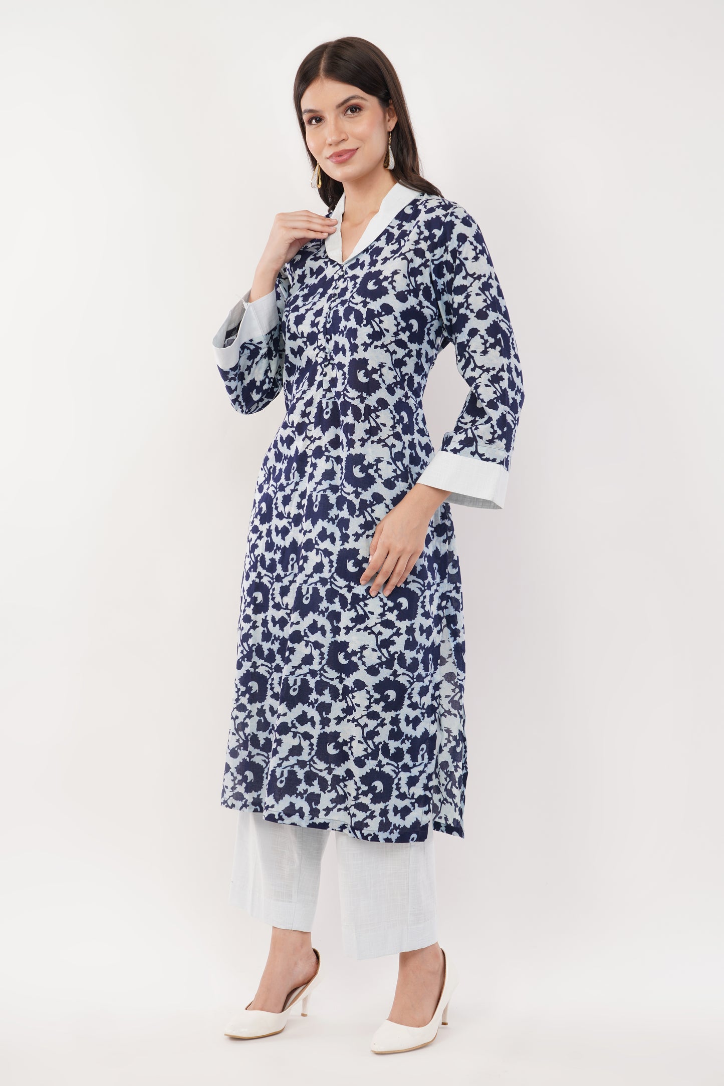 Suique Mystic Navy Floral Print Suit set