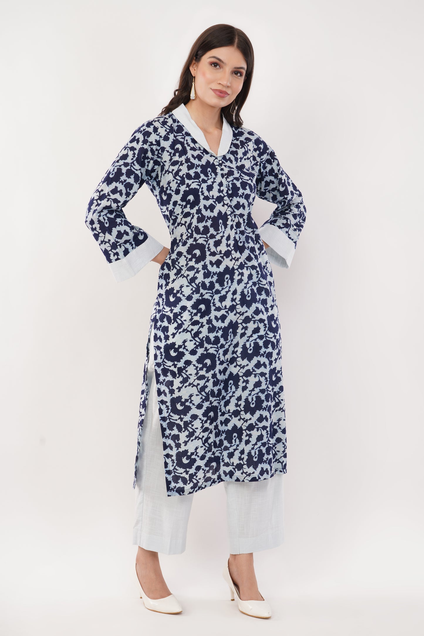 Suique Mystic Navy Floral Print Suit set