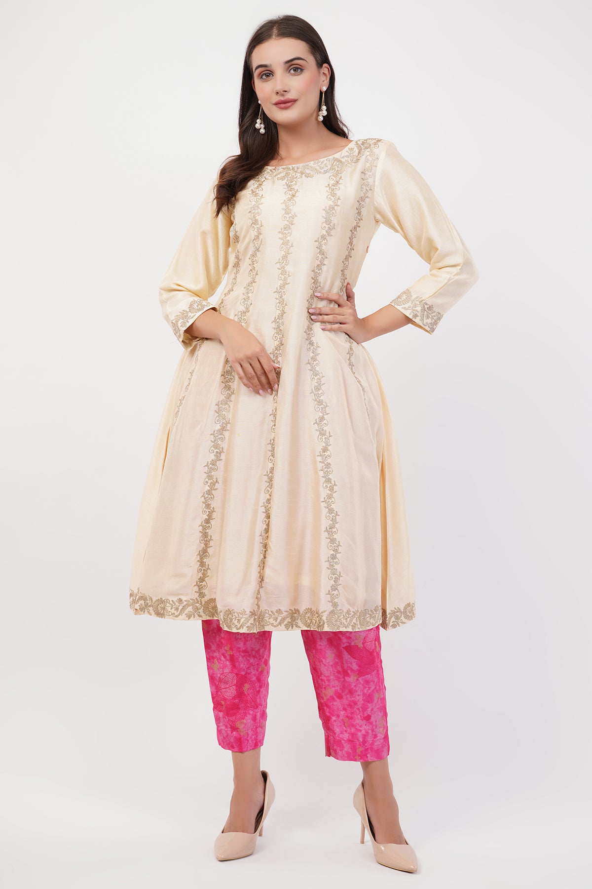 Suique Opulent Cream Anarkali with Golden Embroidery and Vibrant Pink Pants